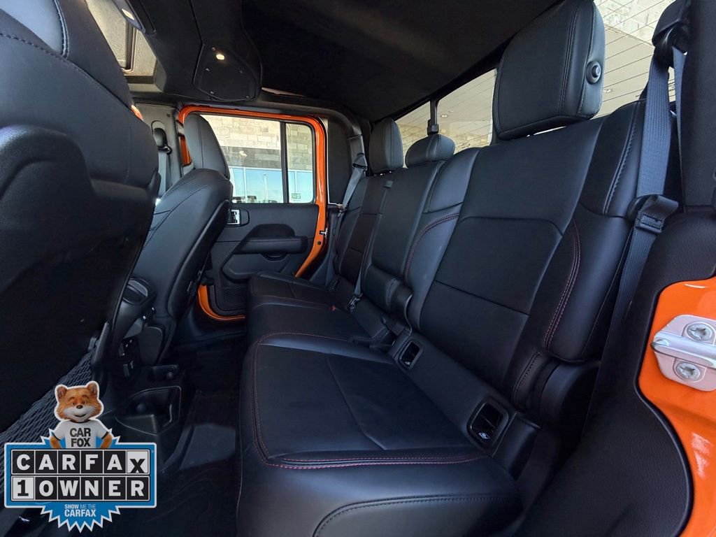 Used 2025 Jeep Gladiator Rubicon w/ Convenience Group image 23
