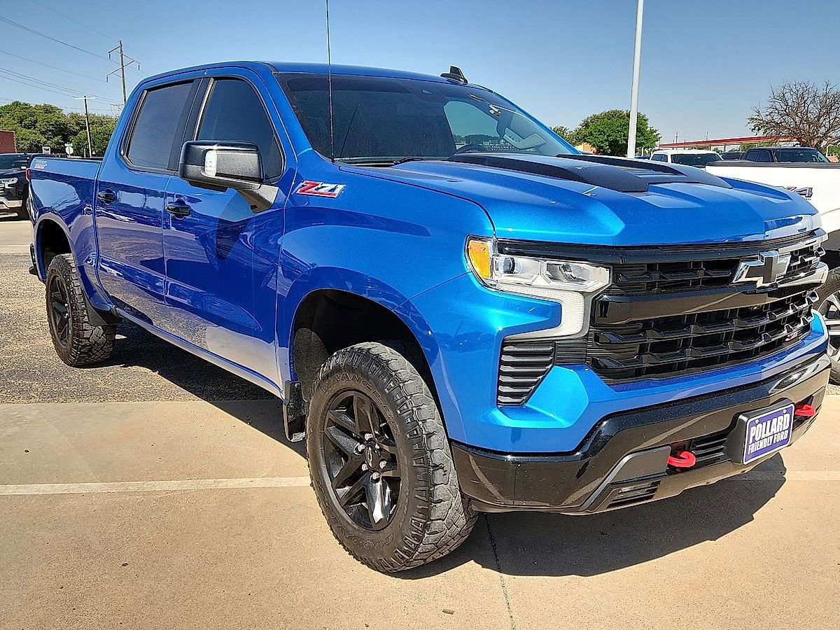 Used 2022 Chevrolet Silverado 1500 LT Trail Boss w/ LT Trail Boss Premium Package AWD/4WD image 4