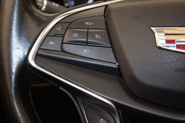 Used 2018 Cadillac XT5 Premium Luxury image 23
