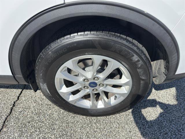 Used 2020 Ford Escape SE FWD image 31