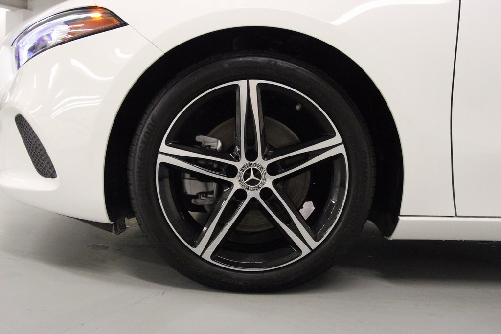 Certified 2022 Mercedes-Benz A 220 4MATIC image 10