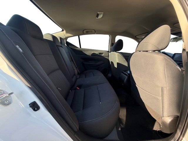 Used 2025 Nissan Altima 2.5 SV image 20