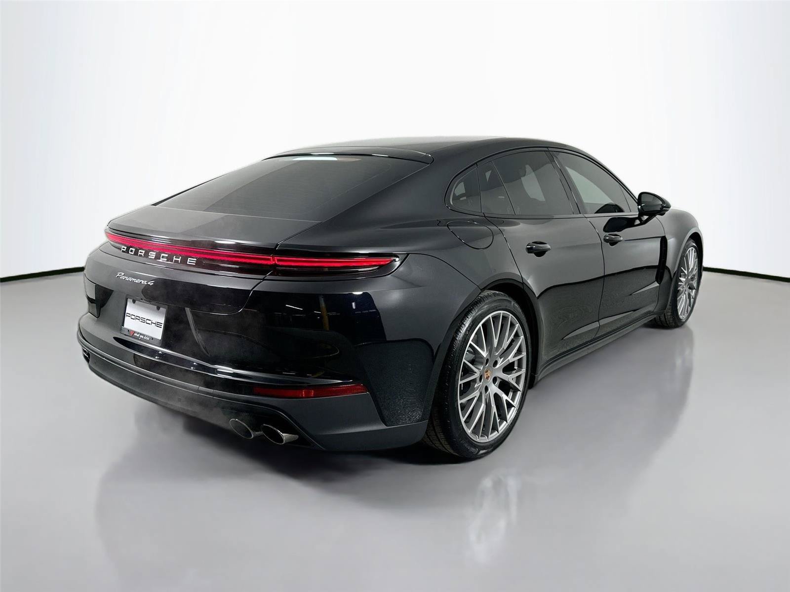 Certified 2026 Porsche Panamera 4 AWD/4WD image 7