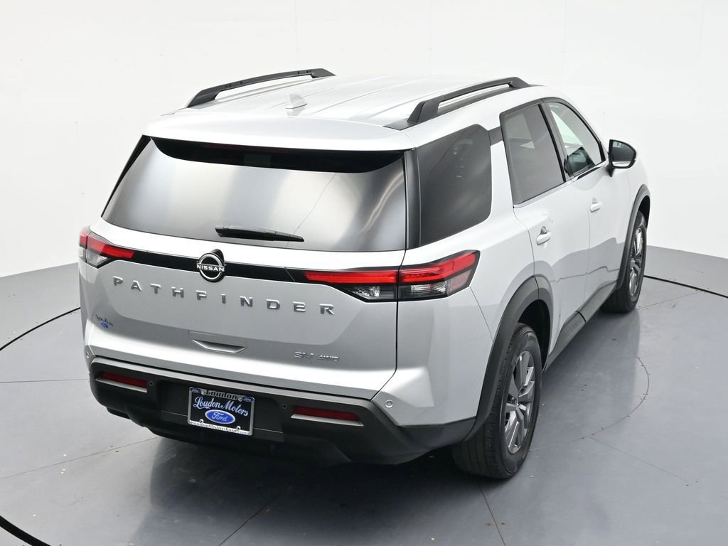 Used 2024 Nissan Pathfinder SV AWD/4WD image 43