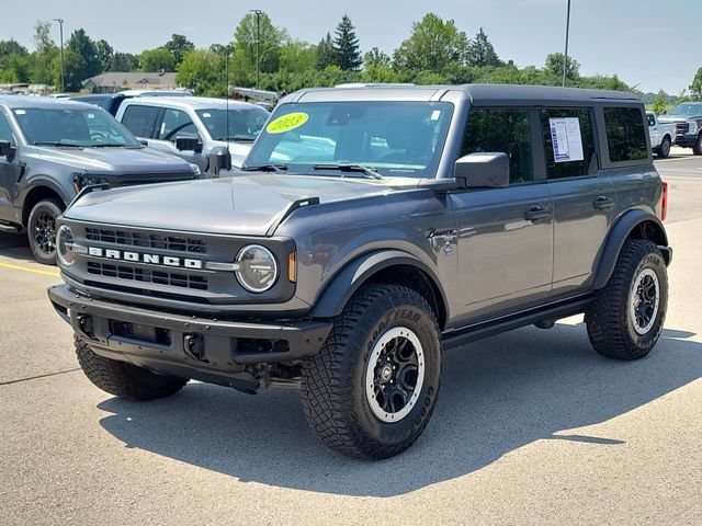 Certified 2023 Ford Bronco Black Diamond AWD/4WD image 2