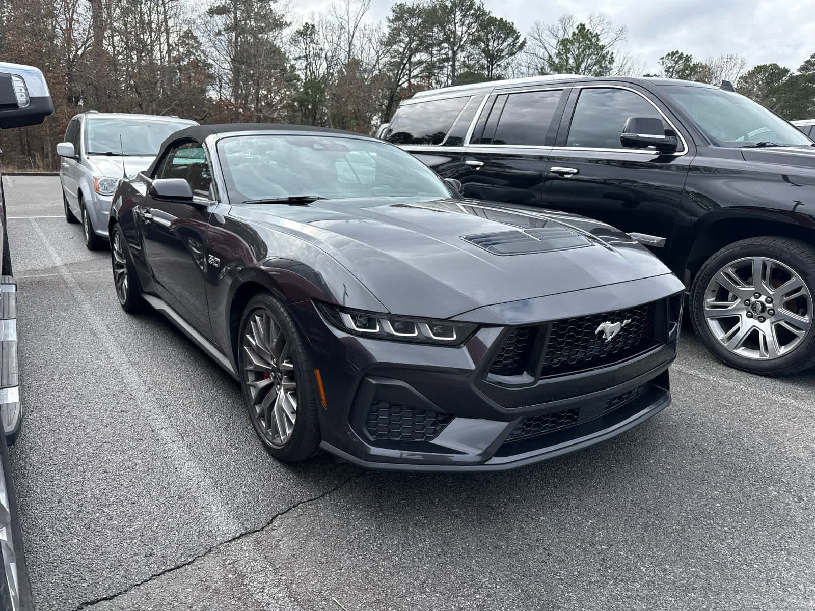 Used 2024 Ford Mustang GT Premium image 2