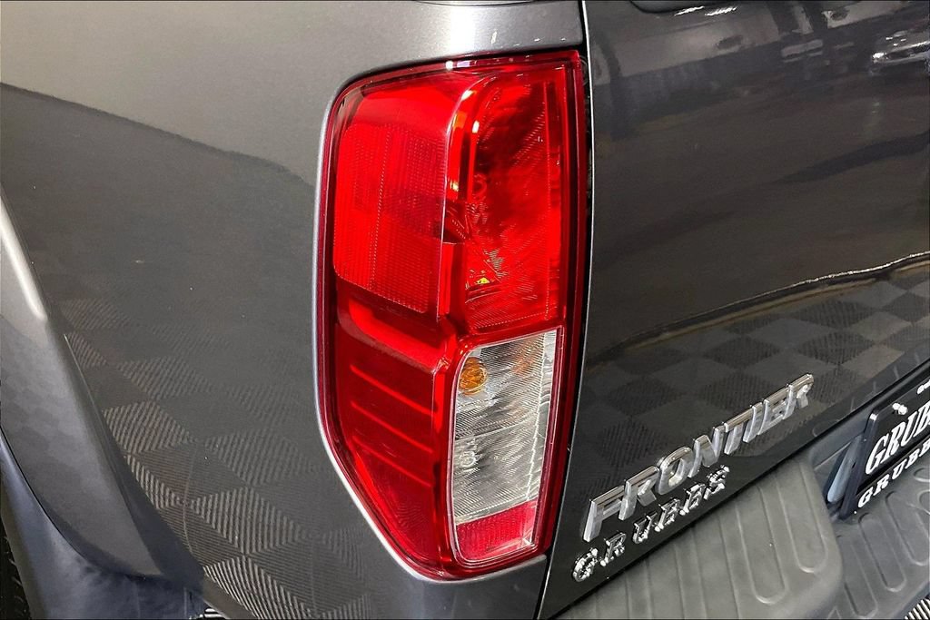 Used 2019 Nissan Frontier SV AWD/4WD image 35