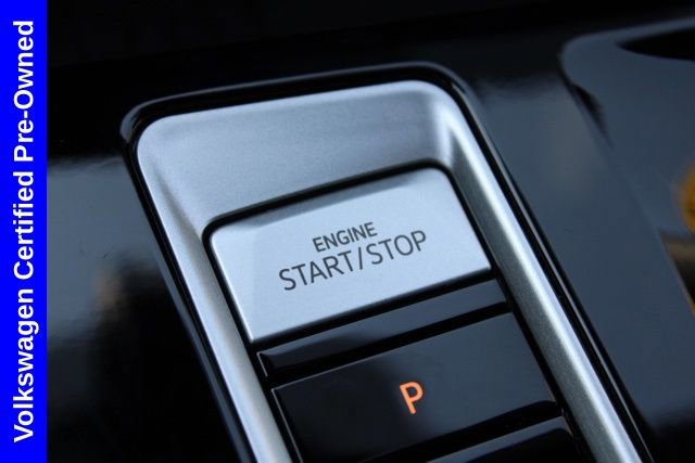 Used 2025 Volkswagen Atlas Cross Sport SE w/ Panoramic Sunroof Package image 34