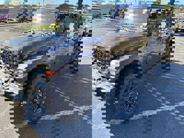 New 2025 Jeep Wrangler Sport S image 5