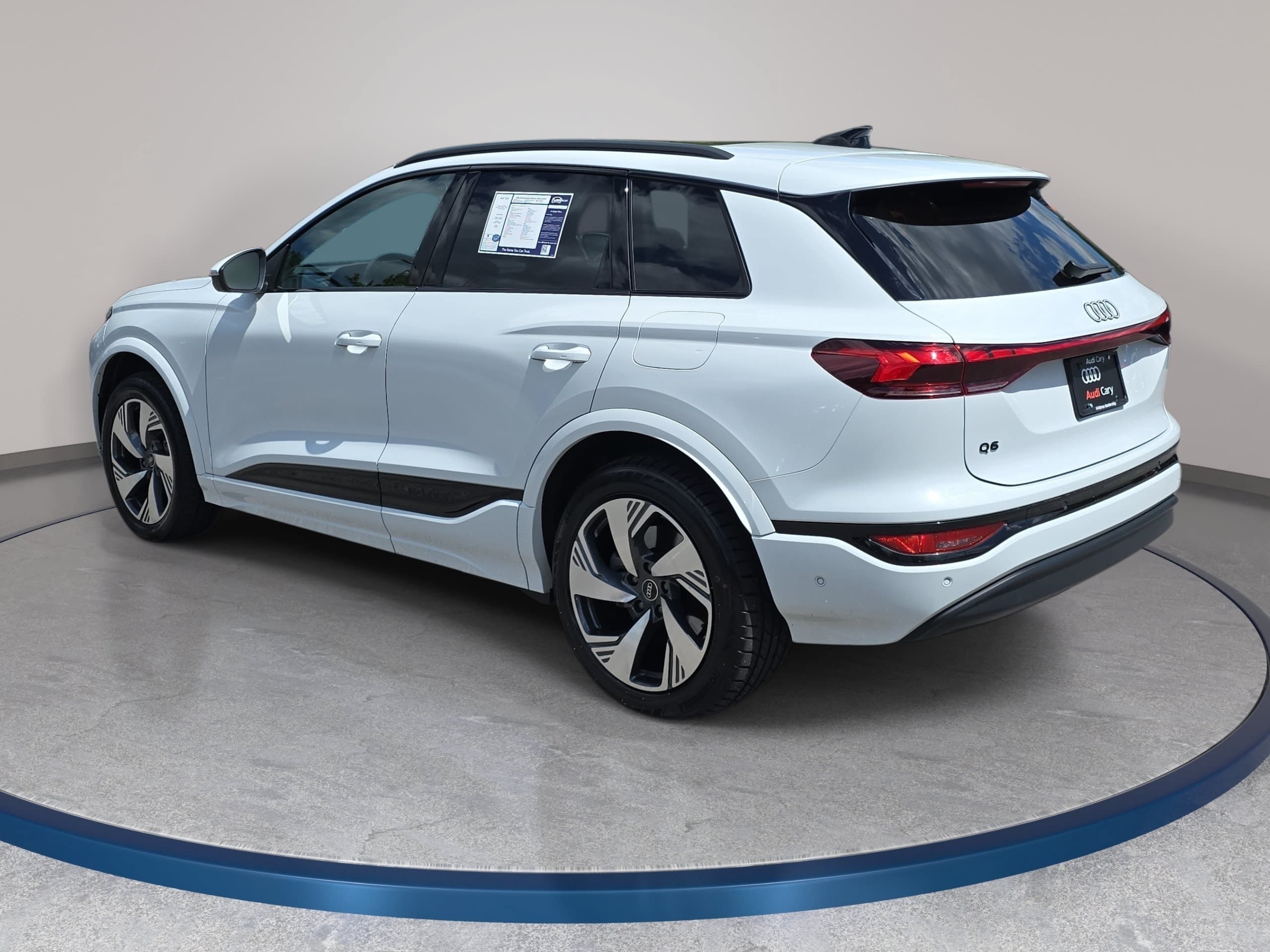 Used 2025 Audi Q6 e-tron Premium Plus AWD/4WD image 7