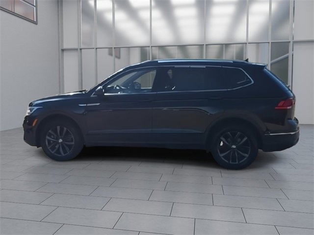 Used 2023 Volkswagen Tiguan SE image 5