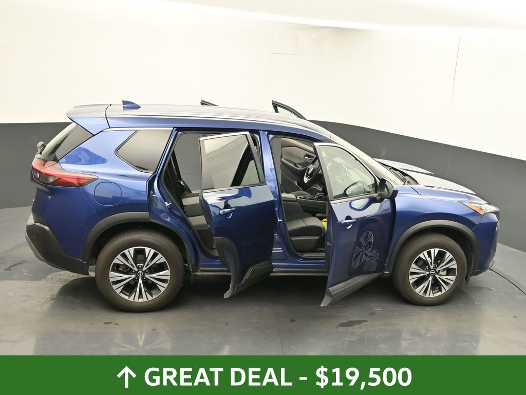 Used 2023 Nissan Rogue SV image 69