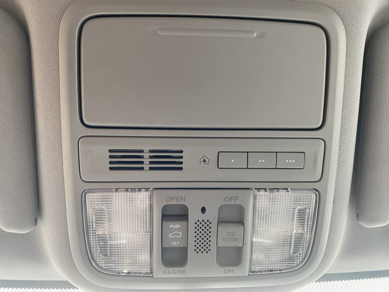 Used 2016 Honda Pilot EX-L image 33