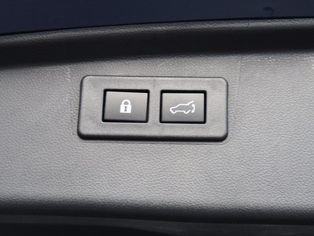 Used 2022 Subaru Outback Limited AWD/4WD image 16