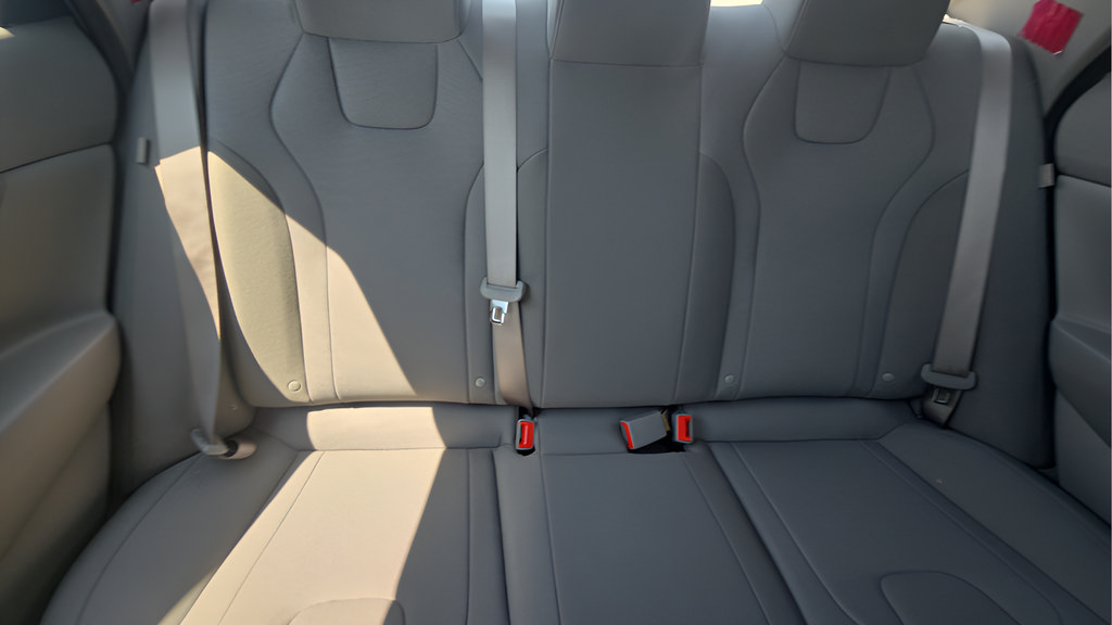 New 2026 Hyundai Elantra SE FWD image 10