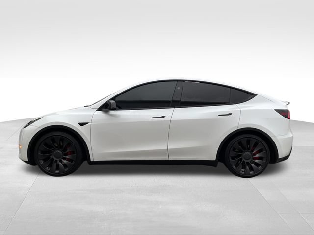 Used 2023 Tesla Model Y Performance AWD/4WD image 2