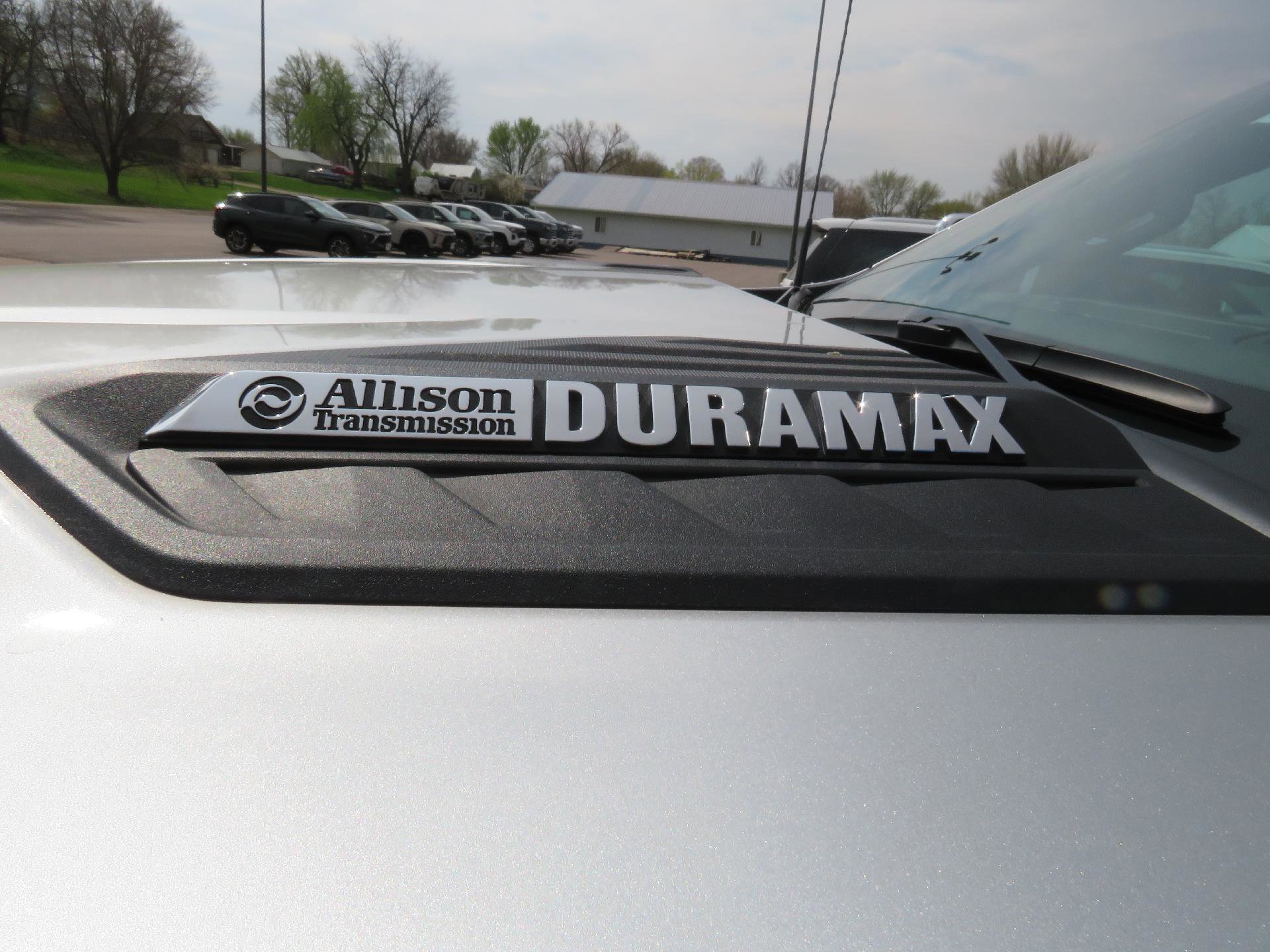 Used 2023 Chevrolet Silverado 2500 LTZ w/ LTZ Convenience Package image 3