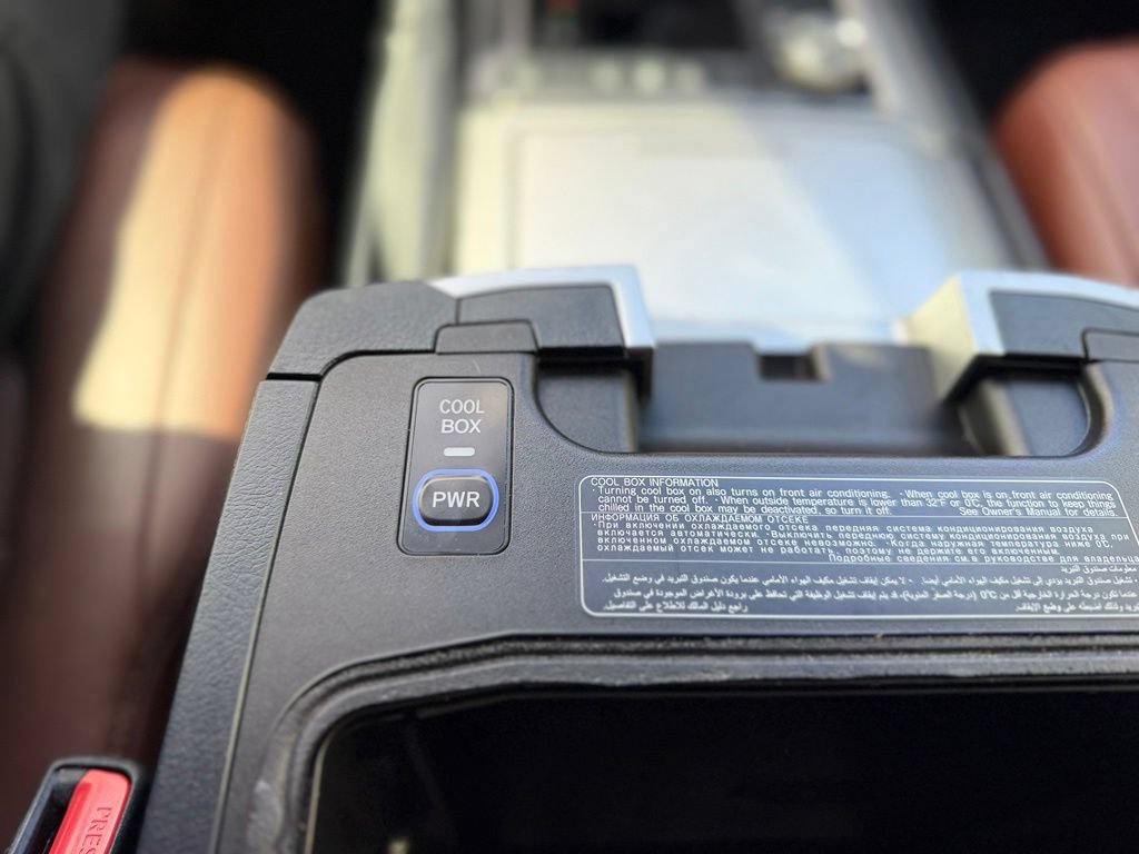 Used 2019 Toyota Land Cruiser AWD/4WD image 38