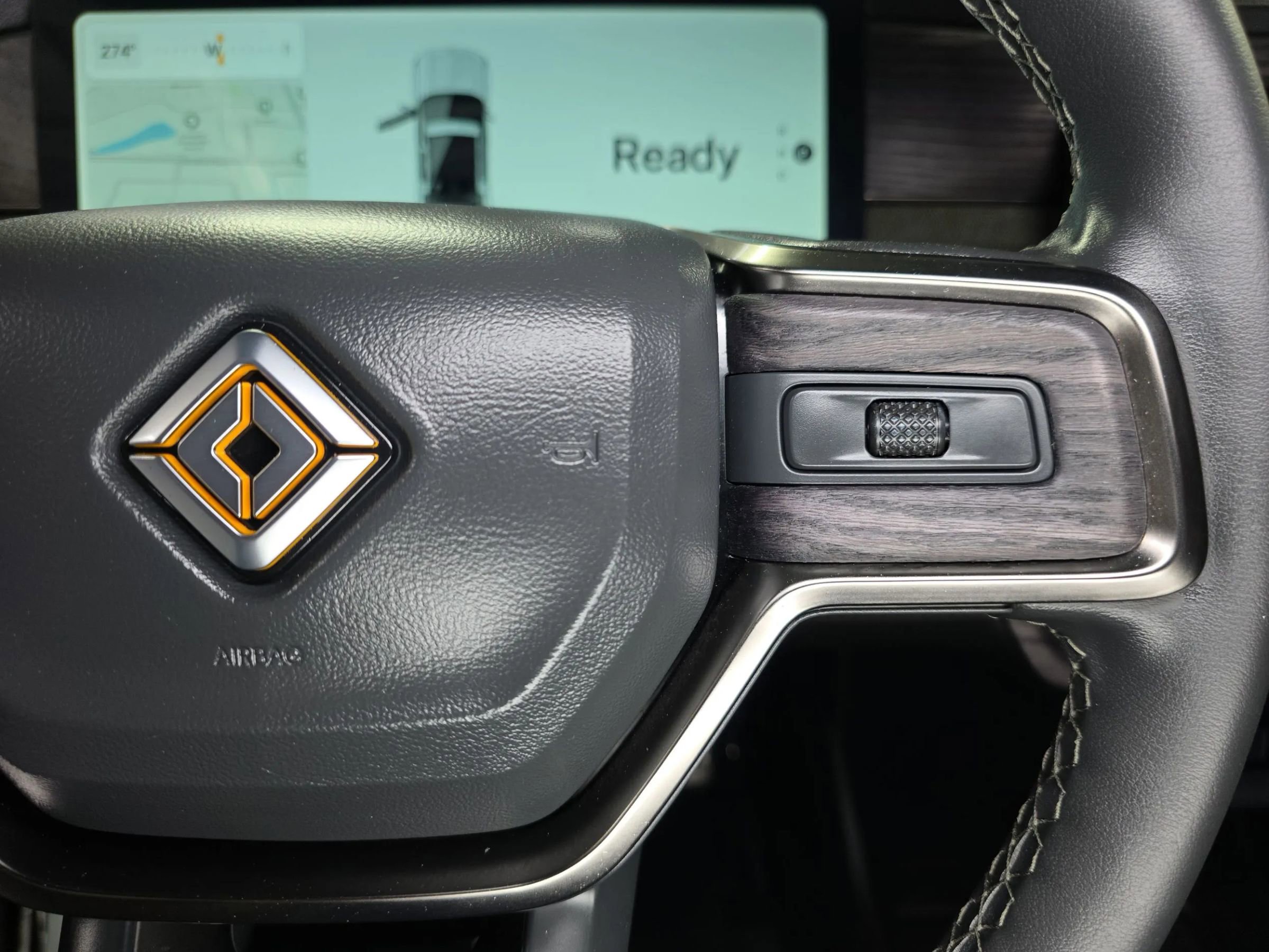 Used 2023 Rivian R1T Adventure AWD/4WD image 32