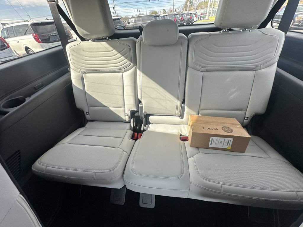 New 2026 Ford Expedition Max Platinum w/ Platinum Ultimate Package AWD/4WD image 30