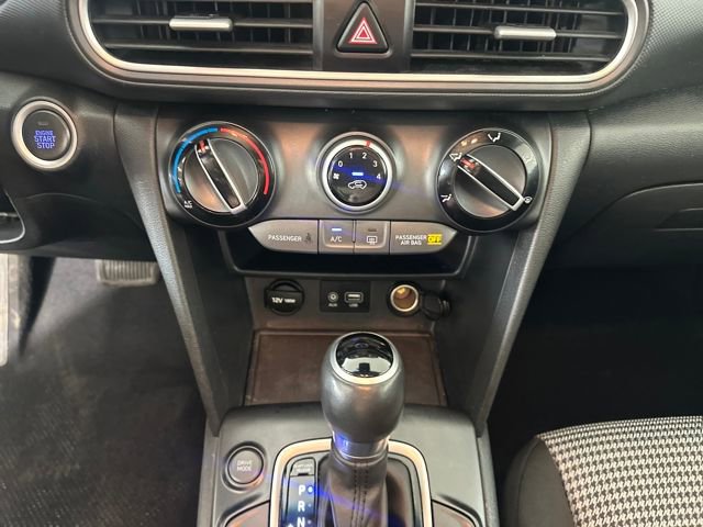 Used 2018 Hyundai Kona SEL w/ SEL Tech Package 02 image 23