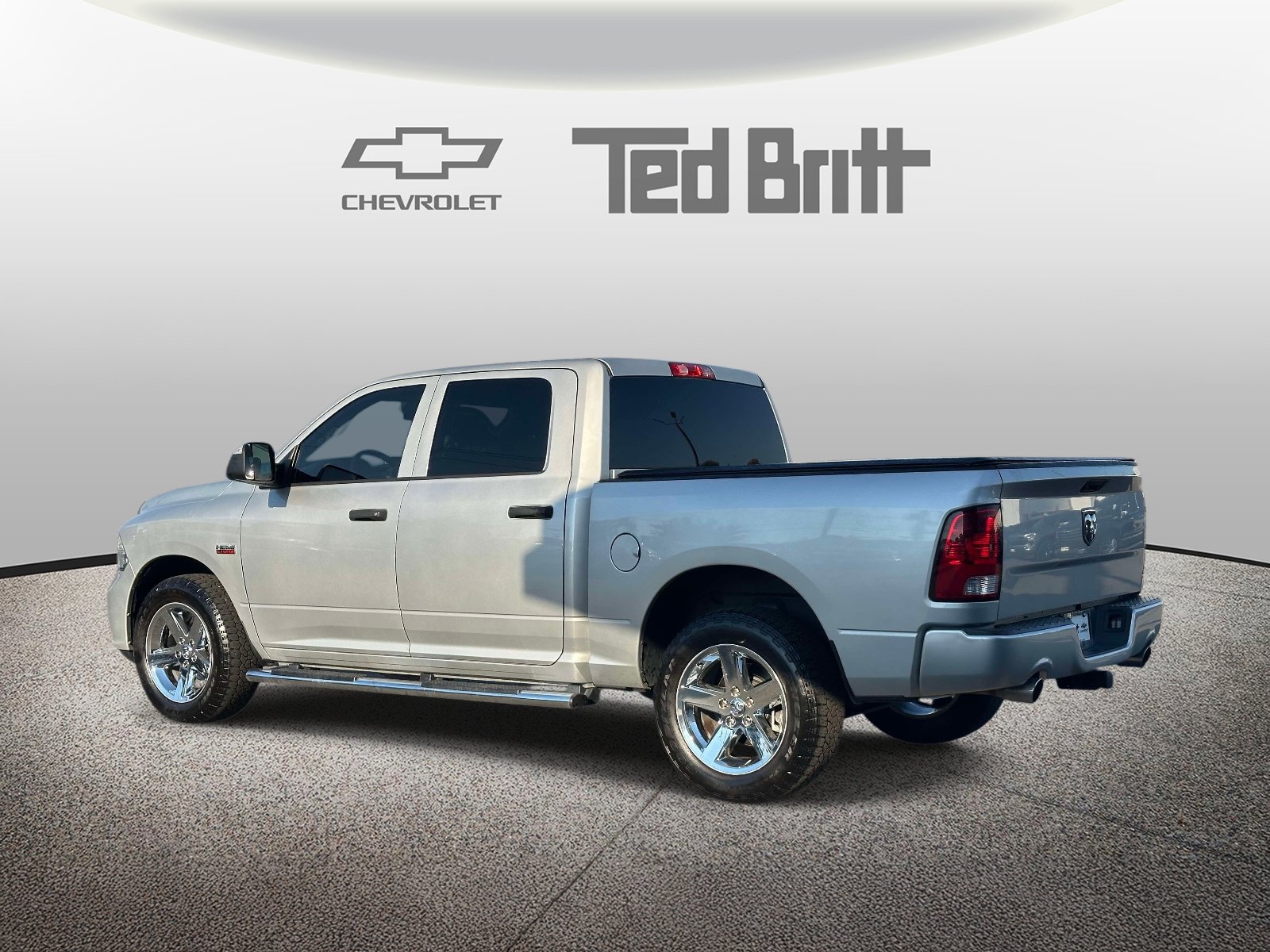Used 2018 RAM 1500 Express w/ Express Value Package AWD/4WD image 6