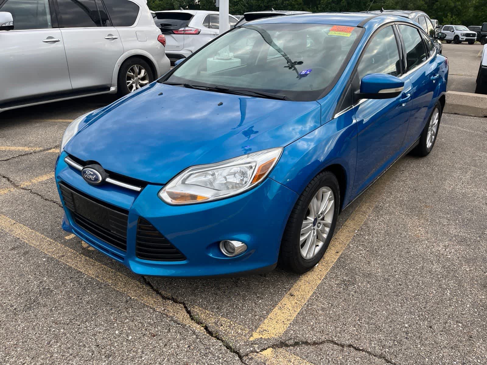 Used 2012 Ford Focus SEL FWD video 2