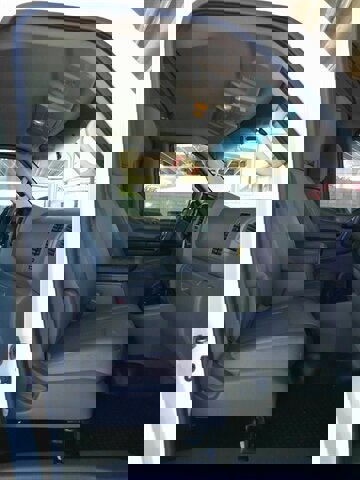 Used 2014 Nissan NV 2500 SV w/ Technology Package image 16