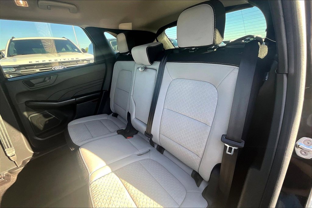 Used 2024 Ford Escape Active w/ Tech Pack #1 FWD image 28
