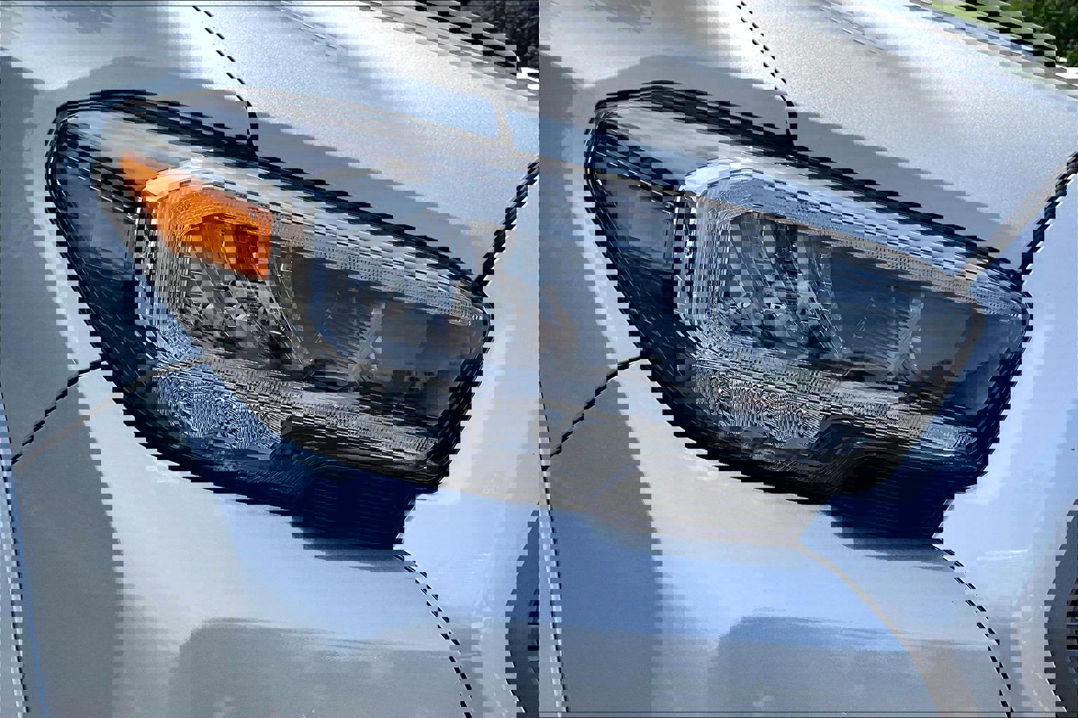 Used 2023 Toyota Tacoma TRD Sport w/ Black Out Package (TMS) AWD/4WD image 26