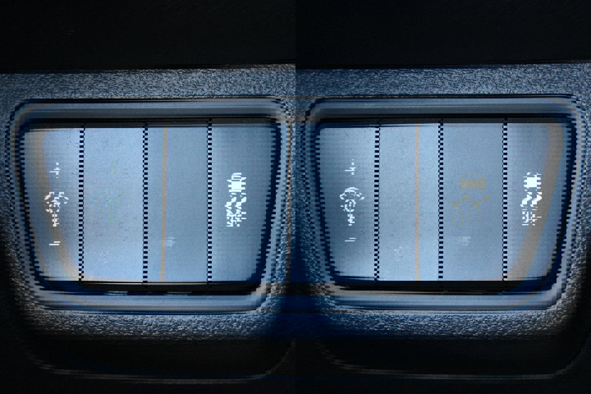 Used 2024 Kia Forte LXS image 20