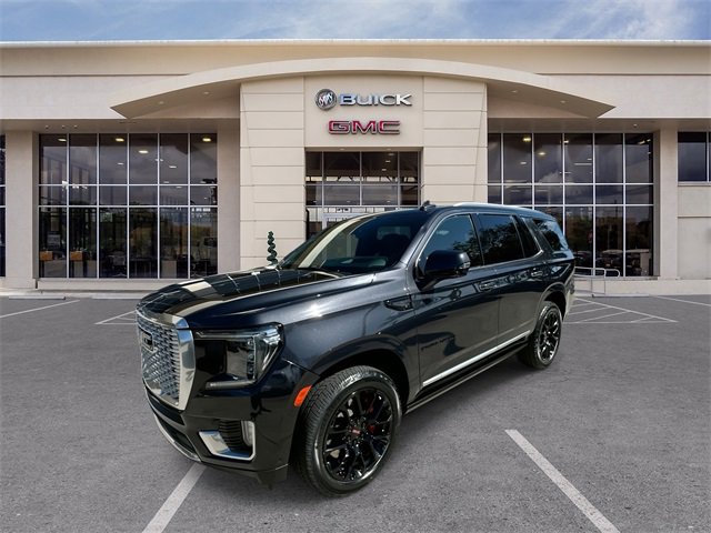 Used 2023 GMC Yukon Denali w/ Denali Reserve Package