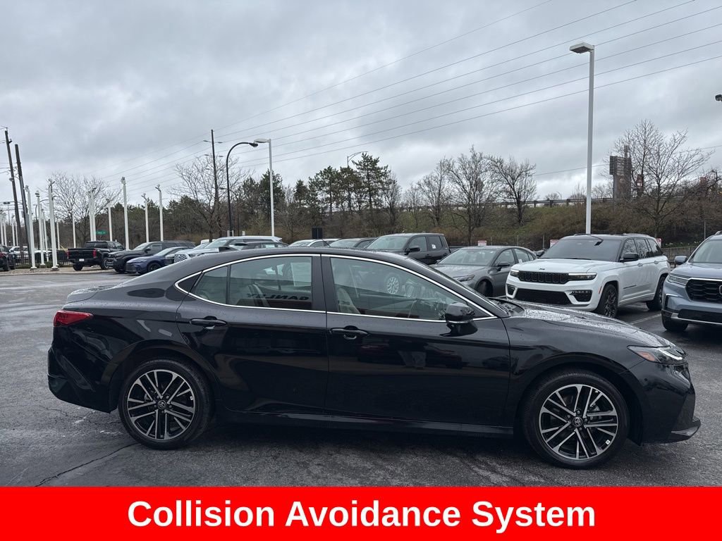 Used 2026 Toyota Camry XLE image 8