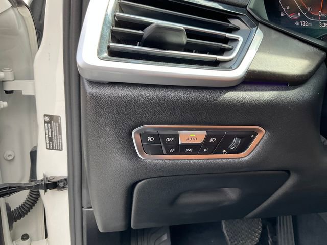 Used 2020 BMW X5 sDrive40i w/ Luxury Seating Package image 10