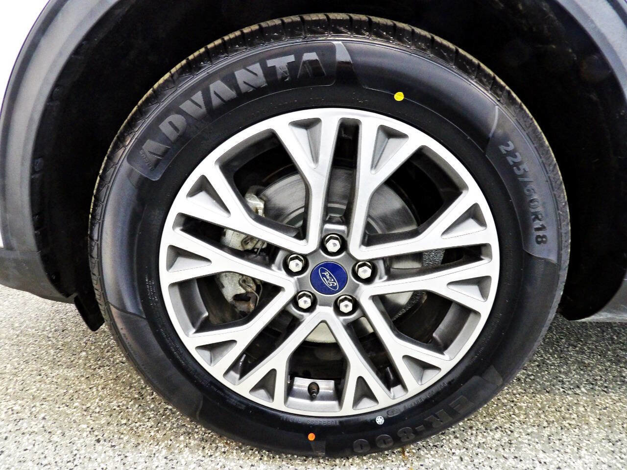 Used 2020 Ford Escape SEL image 20