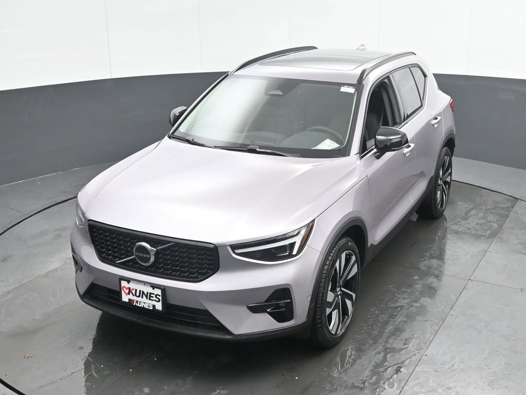 New 2026 Volvo XC40 B5 Ultra w/ Protection Package Premier AWD/4WD image 34