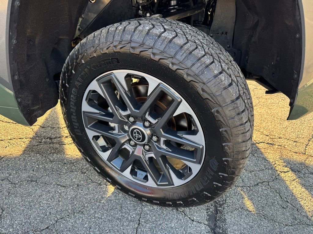 Used 2023 Toyota Tundra Limited image 43