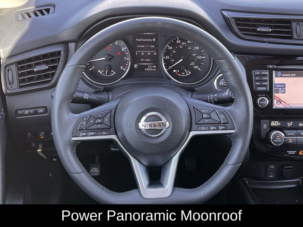 Used 2017 Nissan Rogue SL w/ SL Premium Package image 15