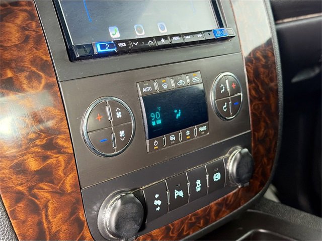 Used 2014 GMC Sierra 3500 SLT w/ SLT Convenience Package image 14