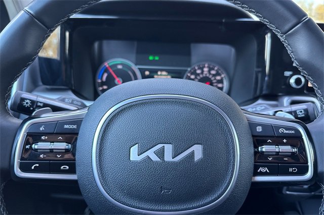 Used 2022 Kia Sorento S image 37