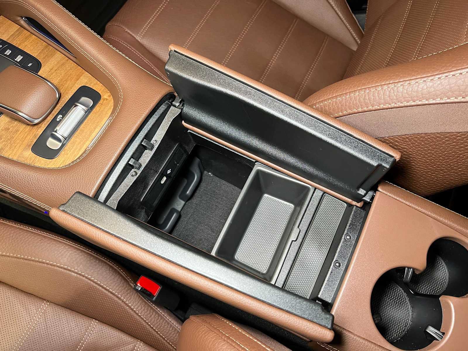 Certified 2024 Mercedes-Benz GLS 450 4MATIC image 36