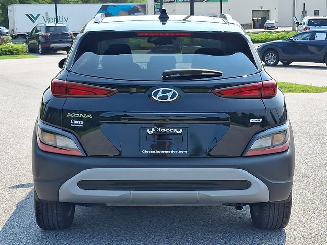 Used 2023 Hyundai Kona SEL w/ Cargo Package AWD/4WD image 3