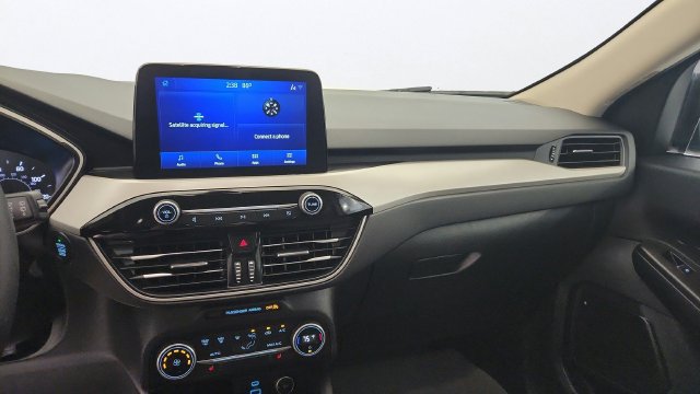 Used 2020 Ford Escape SE FWD image 16