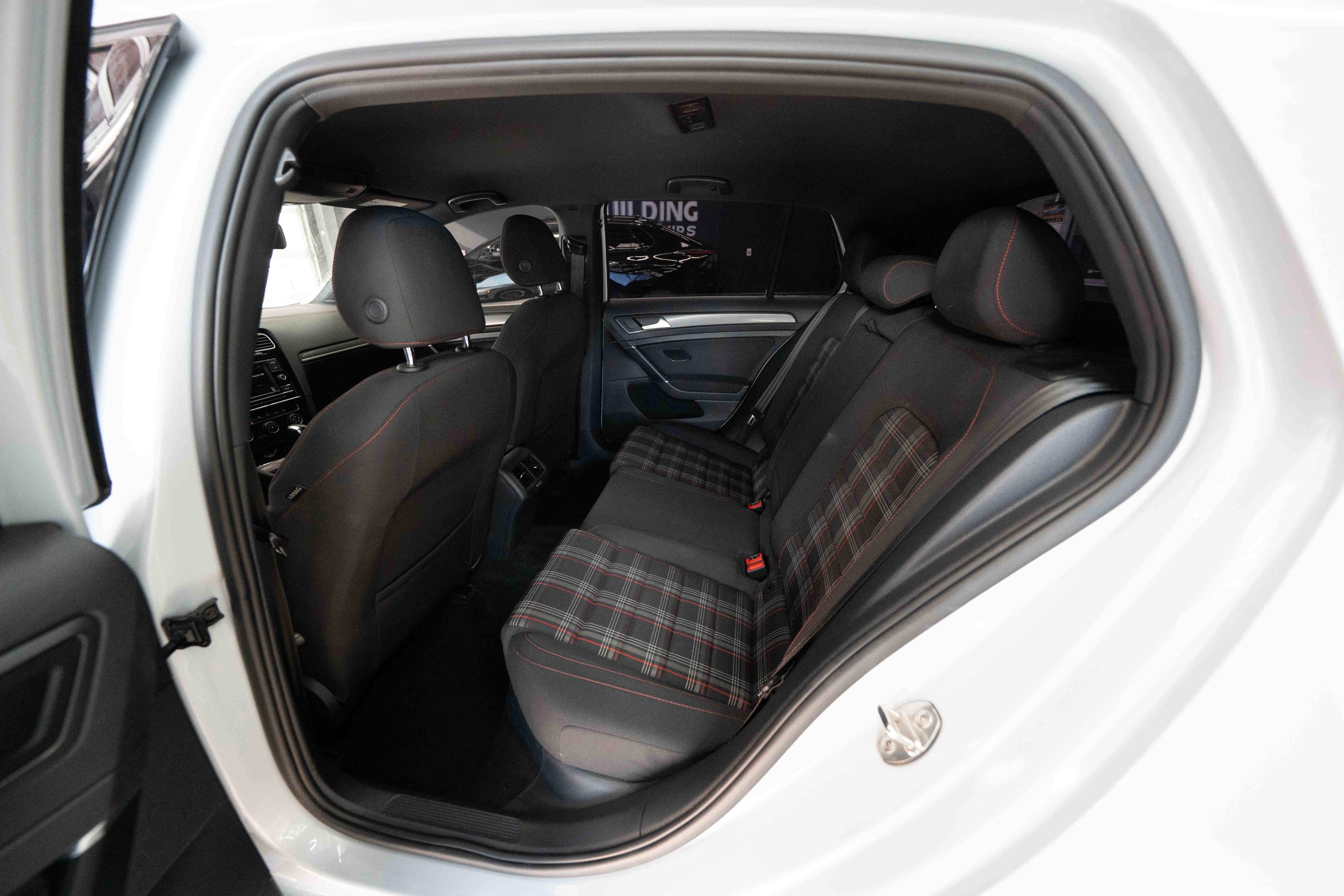 Used 2018 Volkswagen GTI S image 23