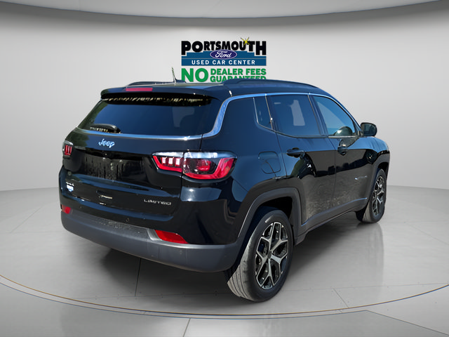 Used 2025 Jeep Compass Limited AWD/4WD image 23
