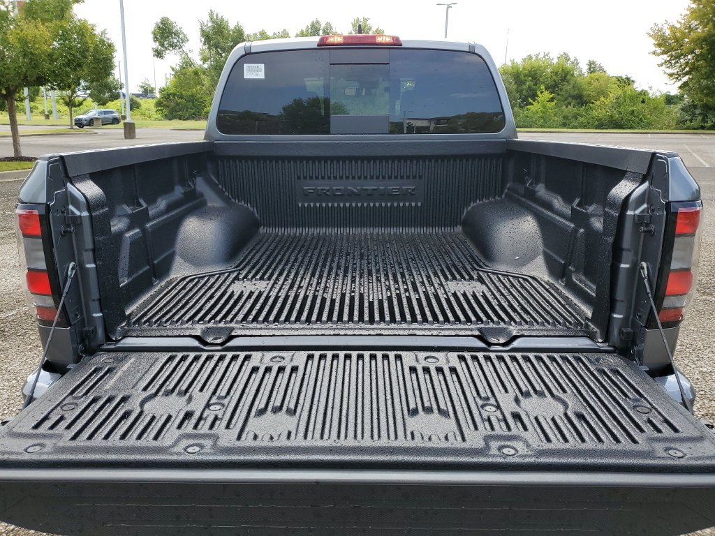 New 2026 Nissan Frontier SV w/ All-Weather Content Package AWD/4WD image 8