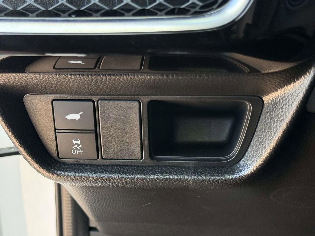 Used 2025 Acura ADX A-Spec image 26