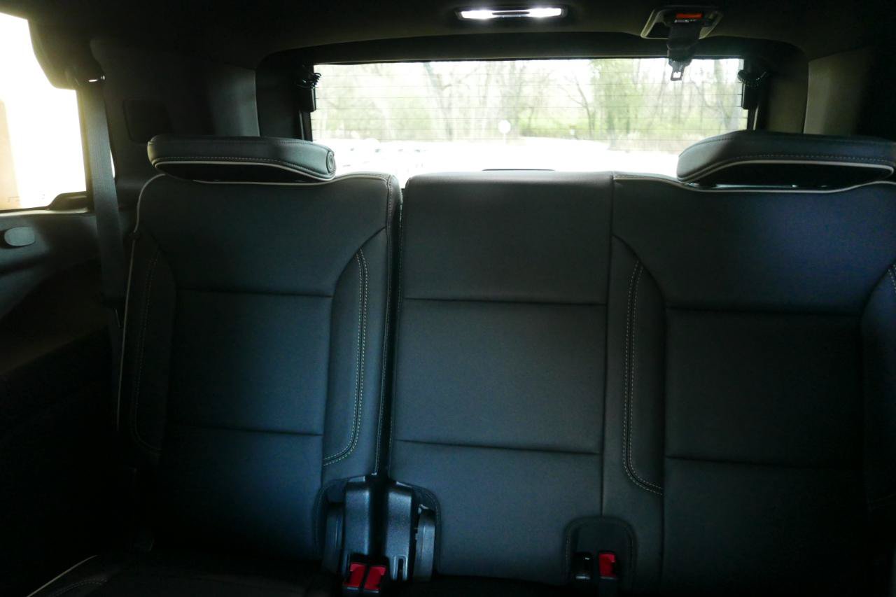 Used 2022 GMC Yukon SLT w/ SLT Premium Package AWD/4WD image 31