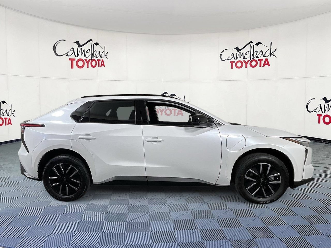 New 2026 Toyota bZ FWD image 9