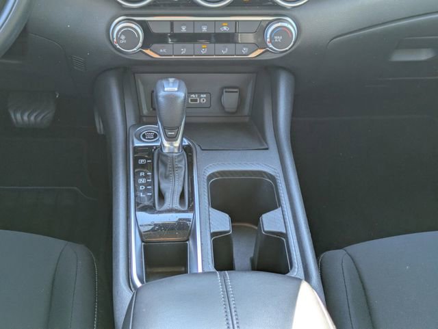 Used 2024 Nissan Sentra SV FWD image 19